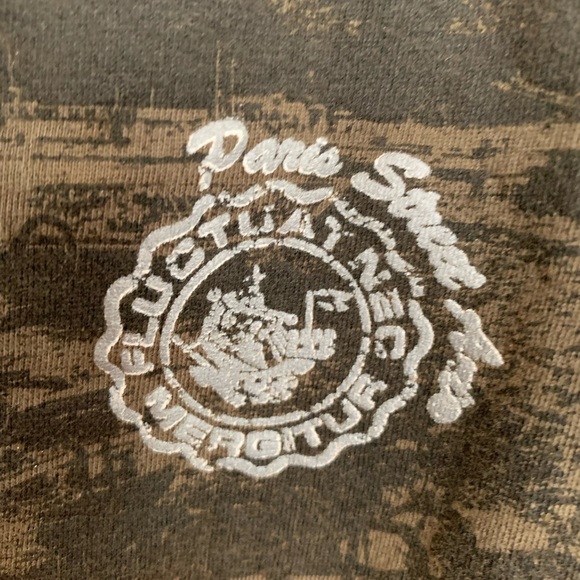 Bundle: 2 Men’s Crewneck T-Shirts: Olive w/Paris Print & White w/Hawaii Print XL - Picture 3 of 10